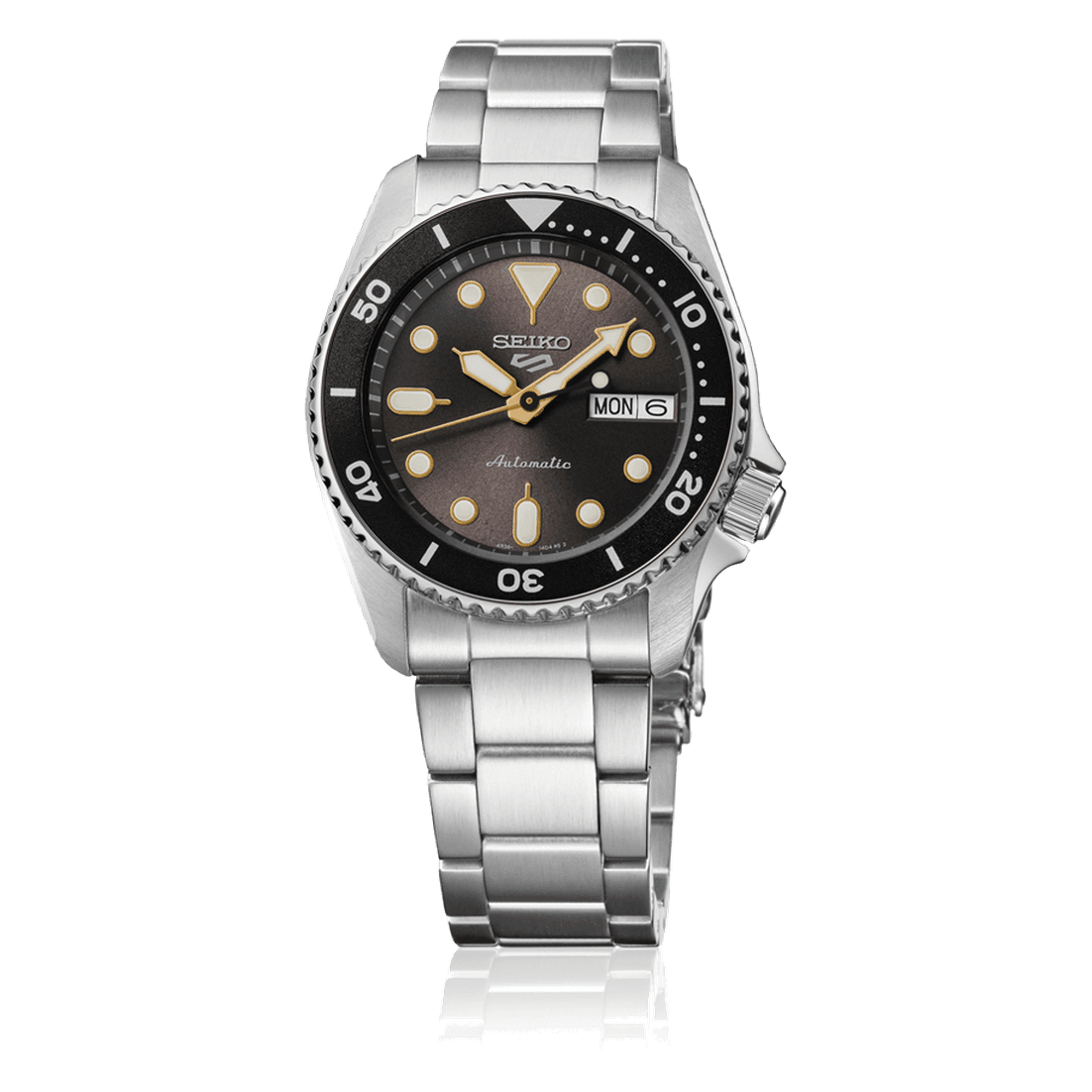 Seiko 5 Sports SKX Midi Grey Gold